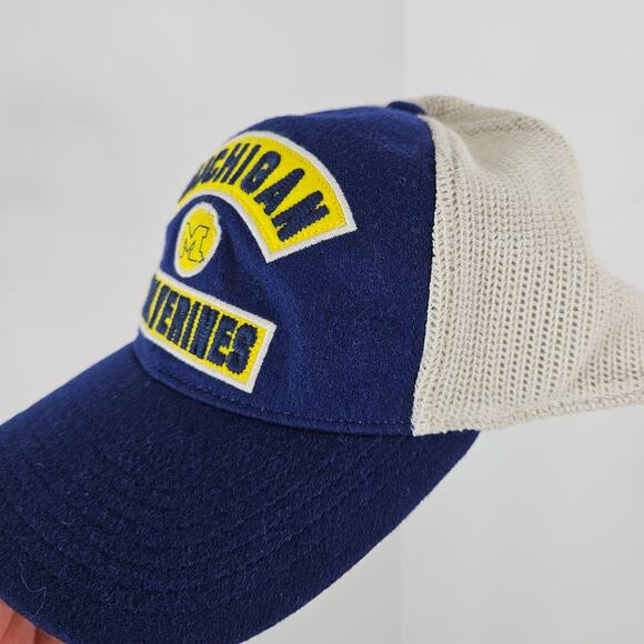 Mitchell & Ness Michigan Wolverines Meshback Fitted Cap Hat | L - XL - Picture 3 of 13